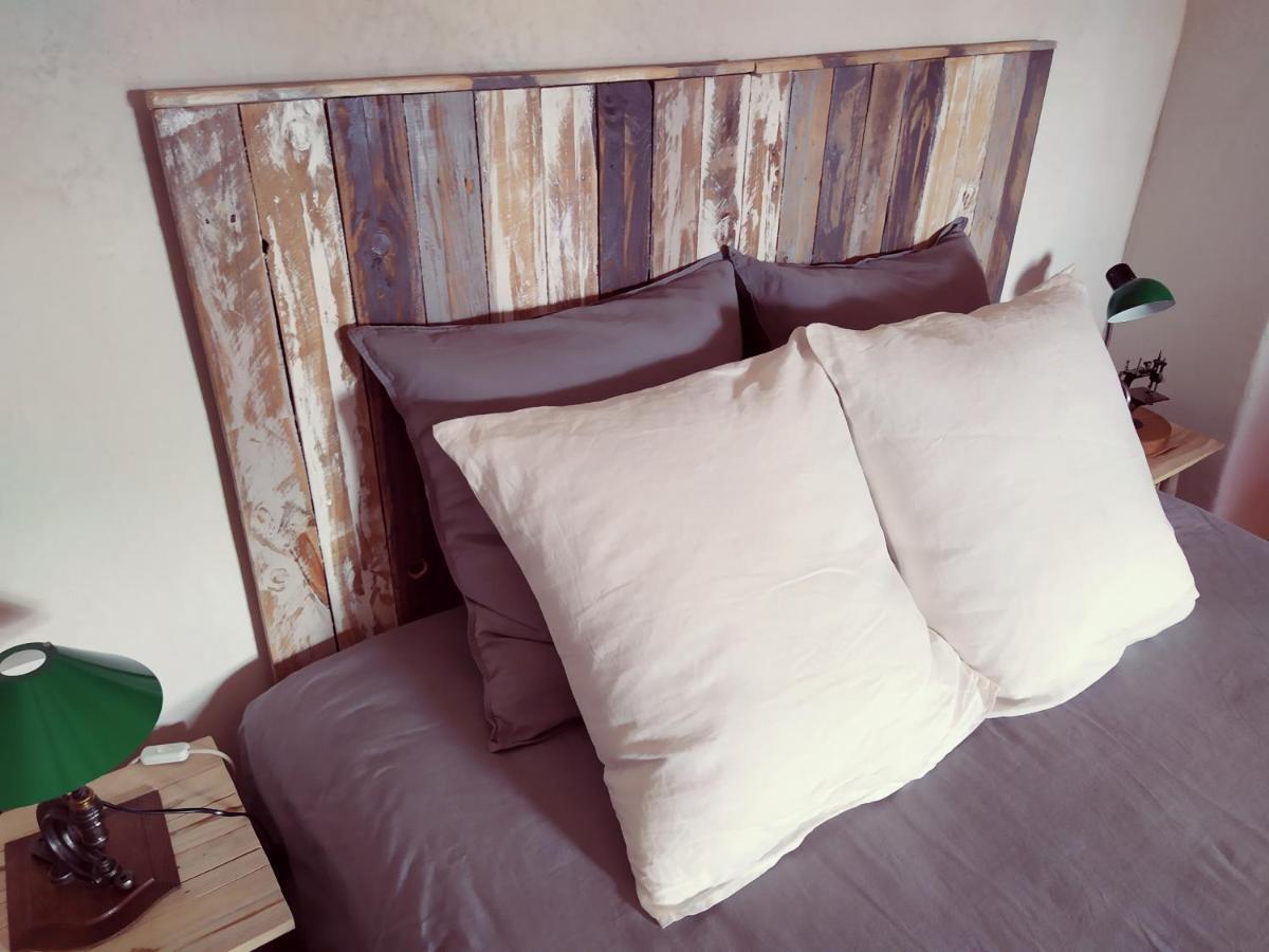 Une Chambre En Luberon Puyvert ภายนอก รูปภาพ