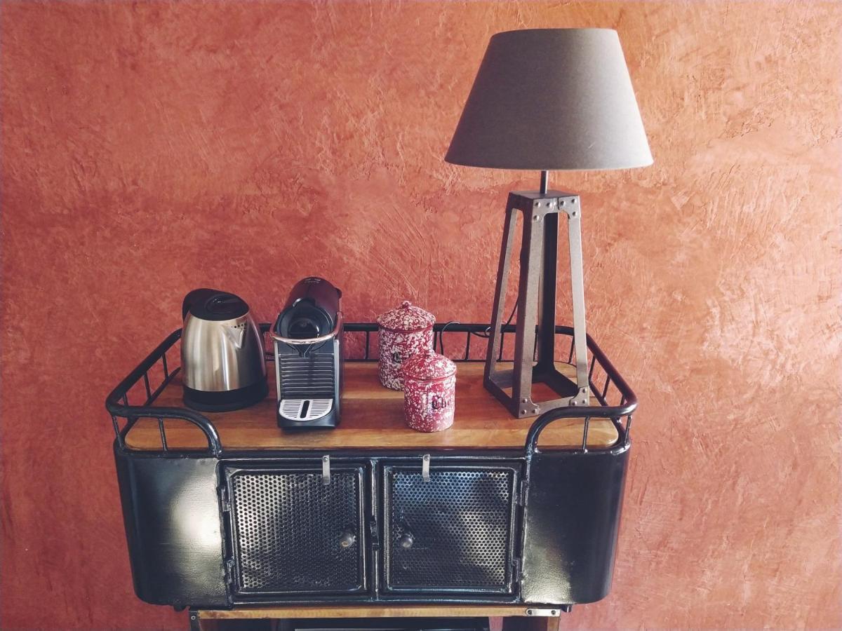 Une Chambre En Luberon Puyvert ภายนอก รูปภาพ