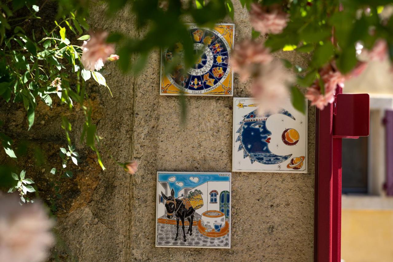Une Chambre En Luberon Puyvert ภายนอก รูปภาพ